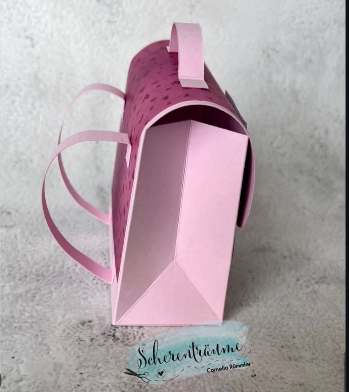 Geschenkverpackung "Schulranzen"